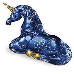 Brilliant Blue Art Glass Unicorn Stardust Figurine
Hand-formed sparkling sapphire blue body, hand-applied starbursts. Hand-painted 22K gold hooves and spiraled horn. Limited-edition.
Measures approximately 4-1/2" L