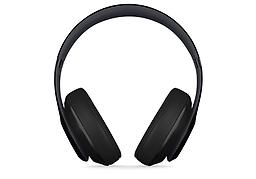 Beats Studio Wired Over-Ear Headphones (Black) Beats Acoustic Engine uses precision sound to deliver music the way artists want it to be heard
Streamlined design enhances fit, distributes weight, and adds comfort
Adaptive Noise Canceling blocks ou